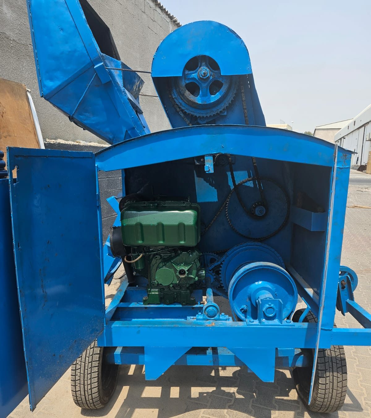 WhatsApp Image 2025-10-03 at 14.43.48 (1)